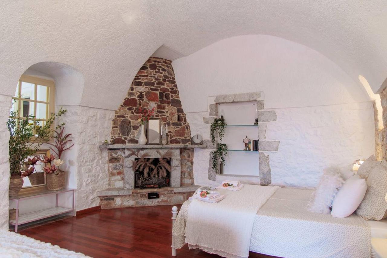 Iliana'S House - Spacious Cave House In The Center Of Areopolis Dış mekan fotoğraf