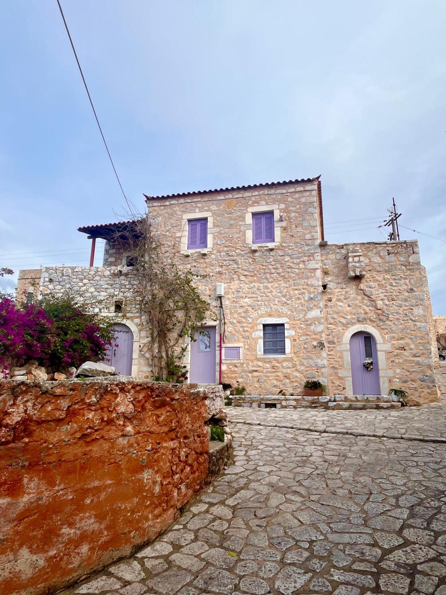 Iliana'S House - Spacious Cave House In The Center Of Areopolis Dış mekan fotoğraf